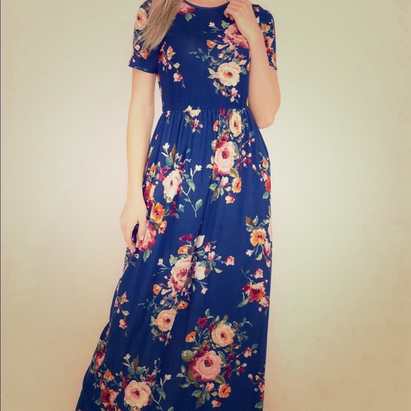 💛Floral Maxi Dress with Pockets - Picture 2 of 6